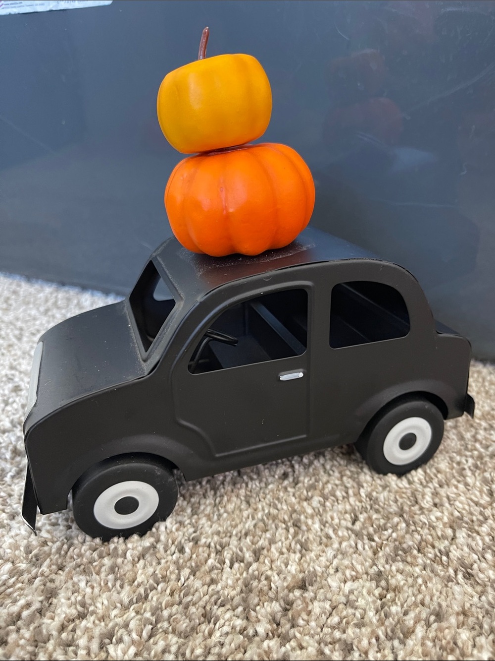 Target 2021 metal car holiday collection- pumpkin VW Bug